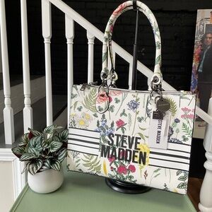 Steve Madden NWT Botanical Floral Large Logo Tote Shoulder Bag